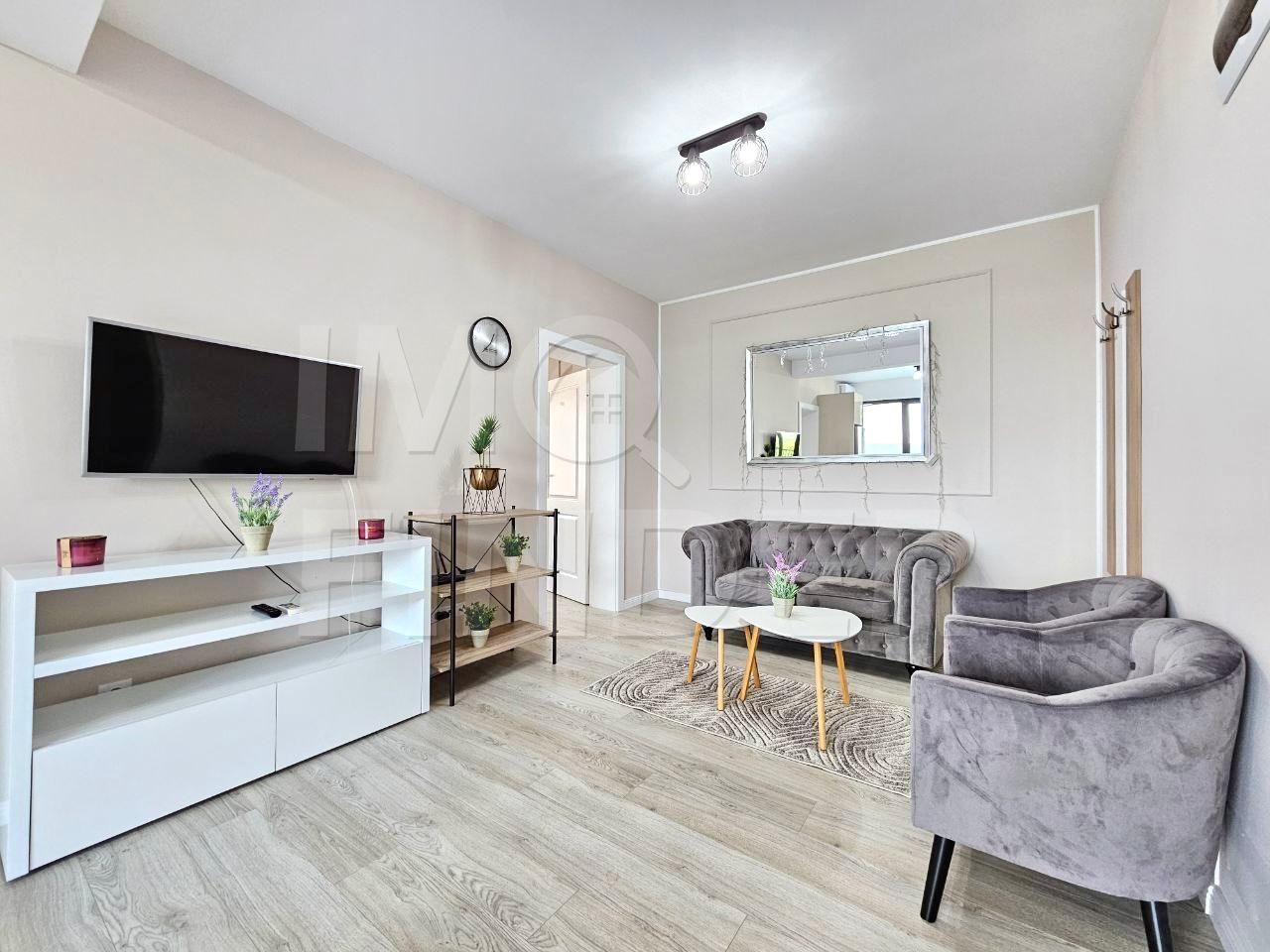 Inchiriere apartament 3 camere situat in vila privata, zona UMF - Poză 1