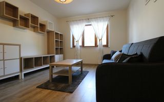 Apartament la casa, 2 camere, 2 bai, centrala proprie. - Poză 1
