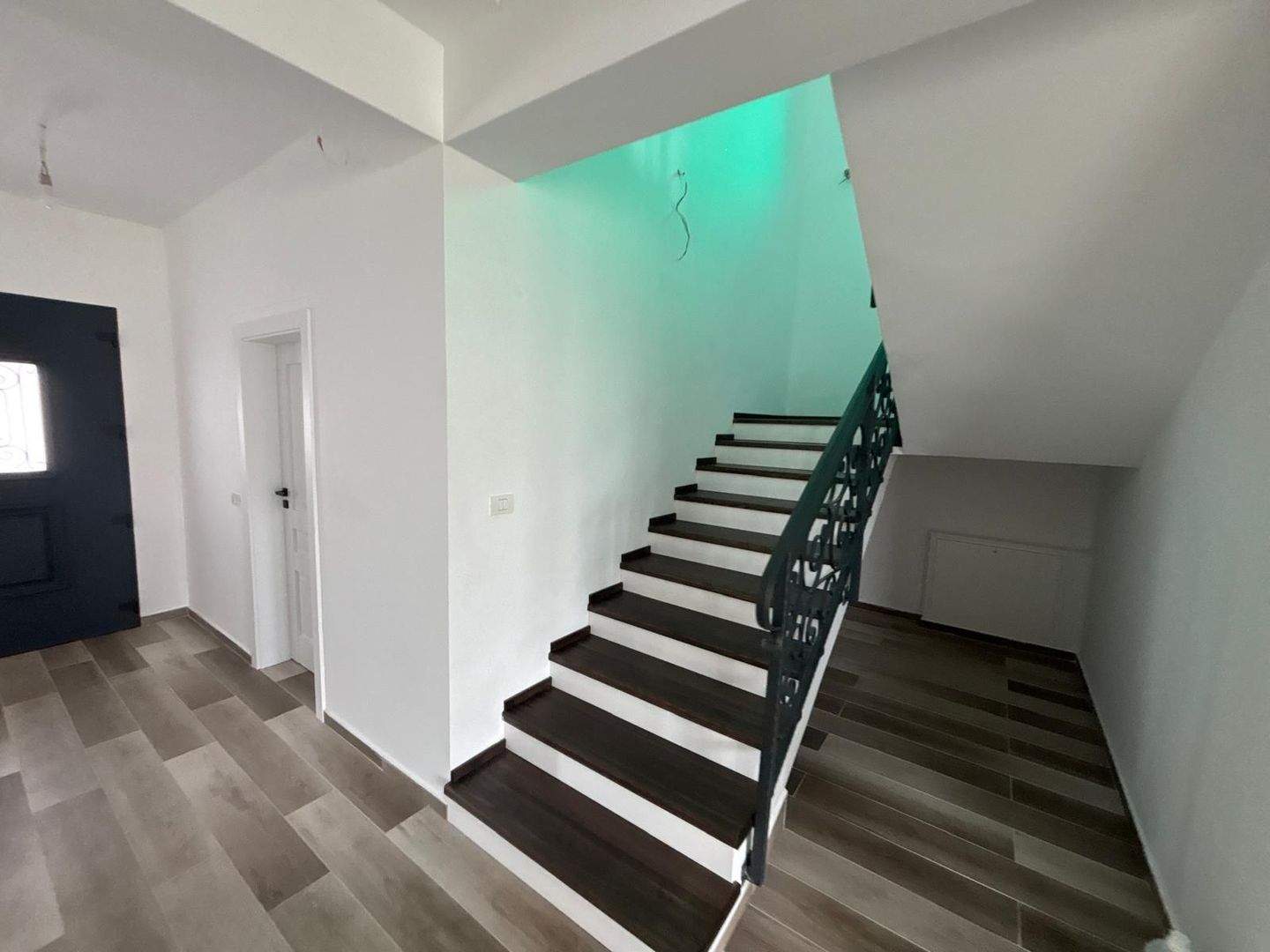 Casa  premium  SMART Independentă energetic  in Dumbravita - Poză 15