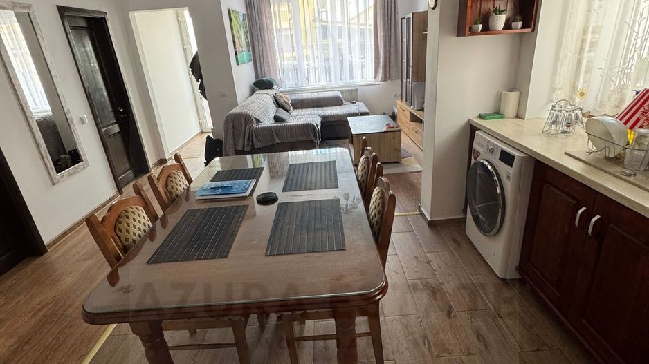 Casa moderna 4 camere 2 bai curte si parcare privata in Arhitectilor - Poză 1