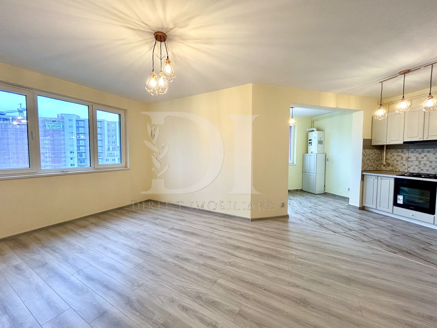 Apartament 3 camere, de vanzare  in Zona BMW / Floresti - Poză 5