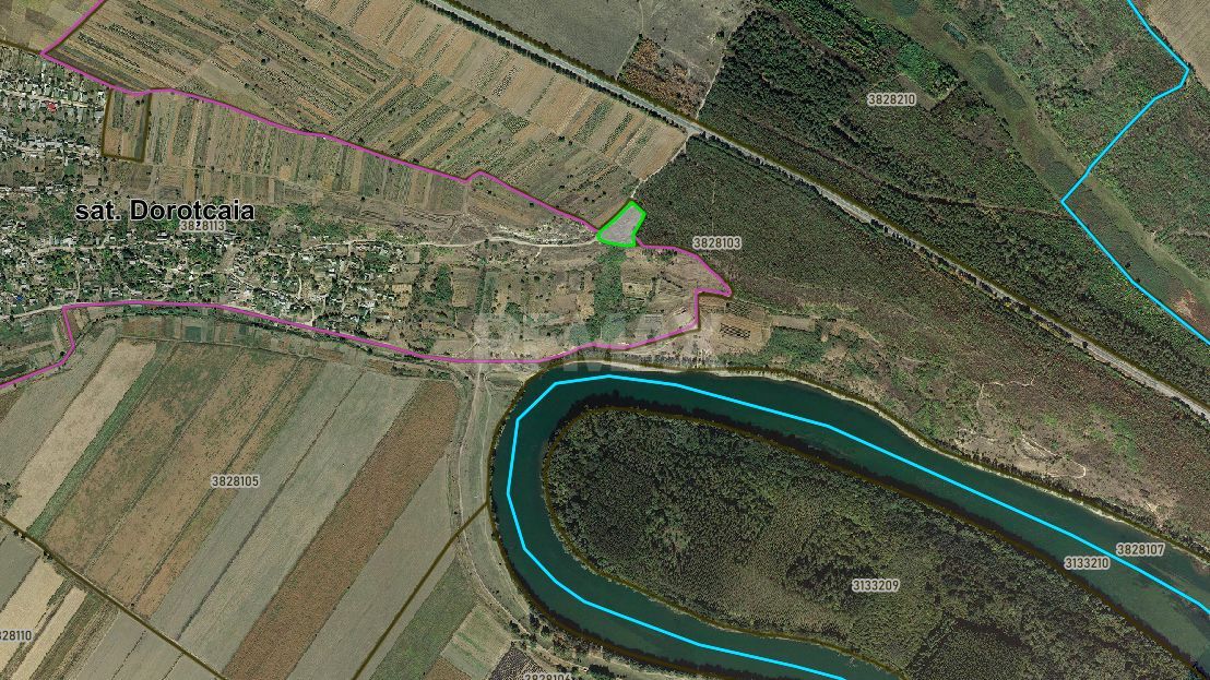 Teren agricol intravilan, 49 ari pe malul Nistrului, Doroțcaia - Poză 4