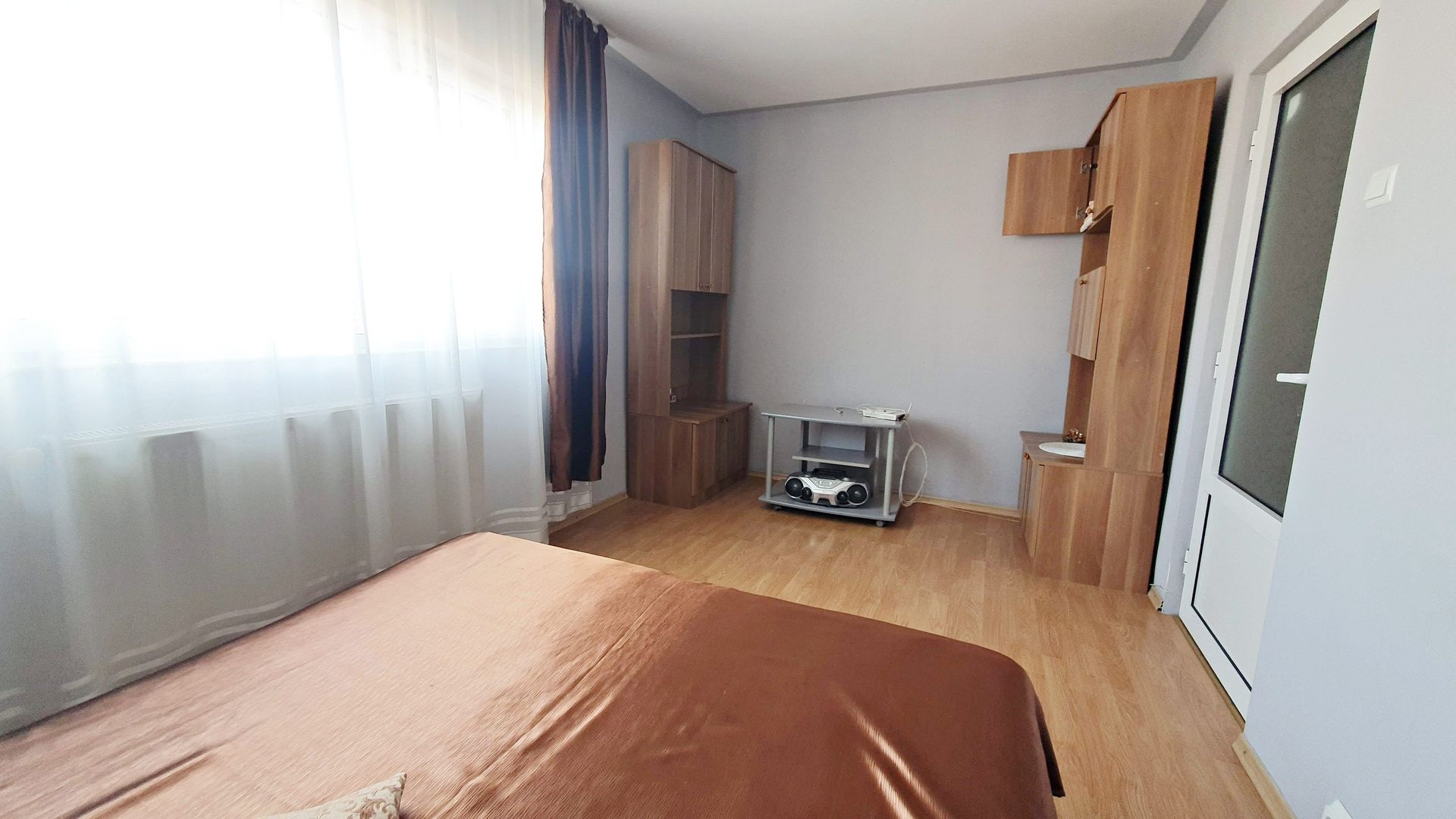 Gemenii str Zizinului apartament mobilat etaj 1 - Poză 7