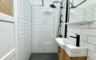 Apartament 2 camere, primitor, cu garaj, in zona Centrala-Universitate - Poză 17