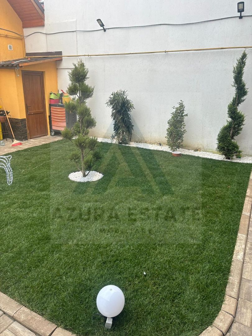 Case moderne x 2 cu 315 mp utili impreuna si teren 500 mp in Terezian - Poză 2