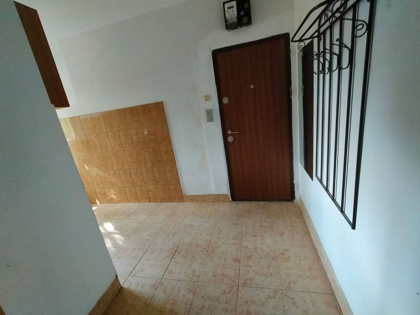 Sagului | 2 Camere | Etaj Intermediar | Bloc Izolat Termic. - Poză 2