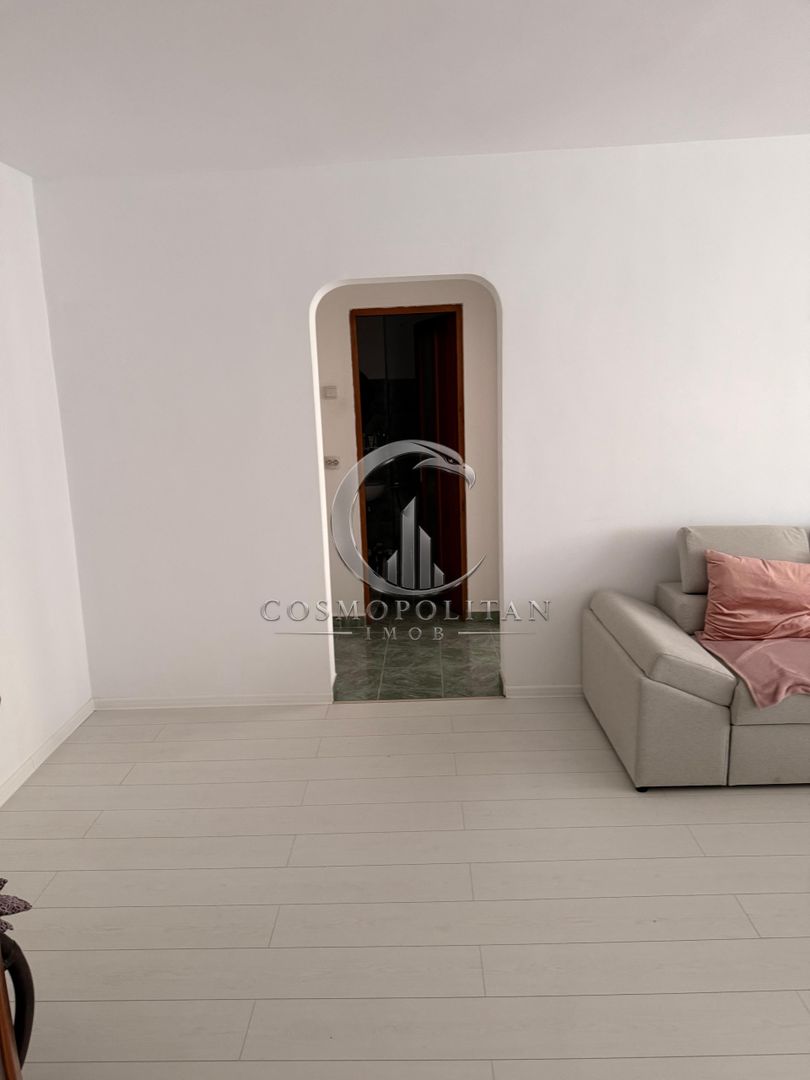 Apartament cu 2 camere zona Unirii Sud etaj intermediar Pret: 80.000 - Poză 2