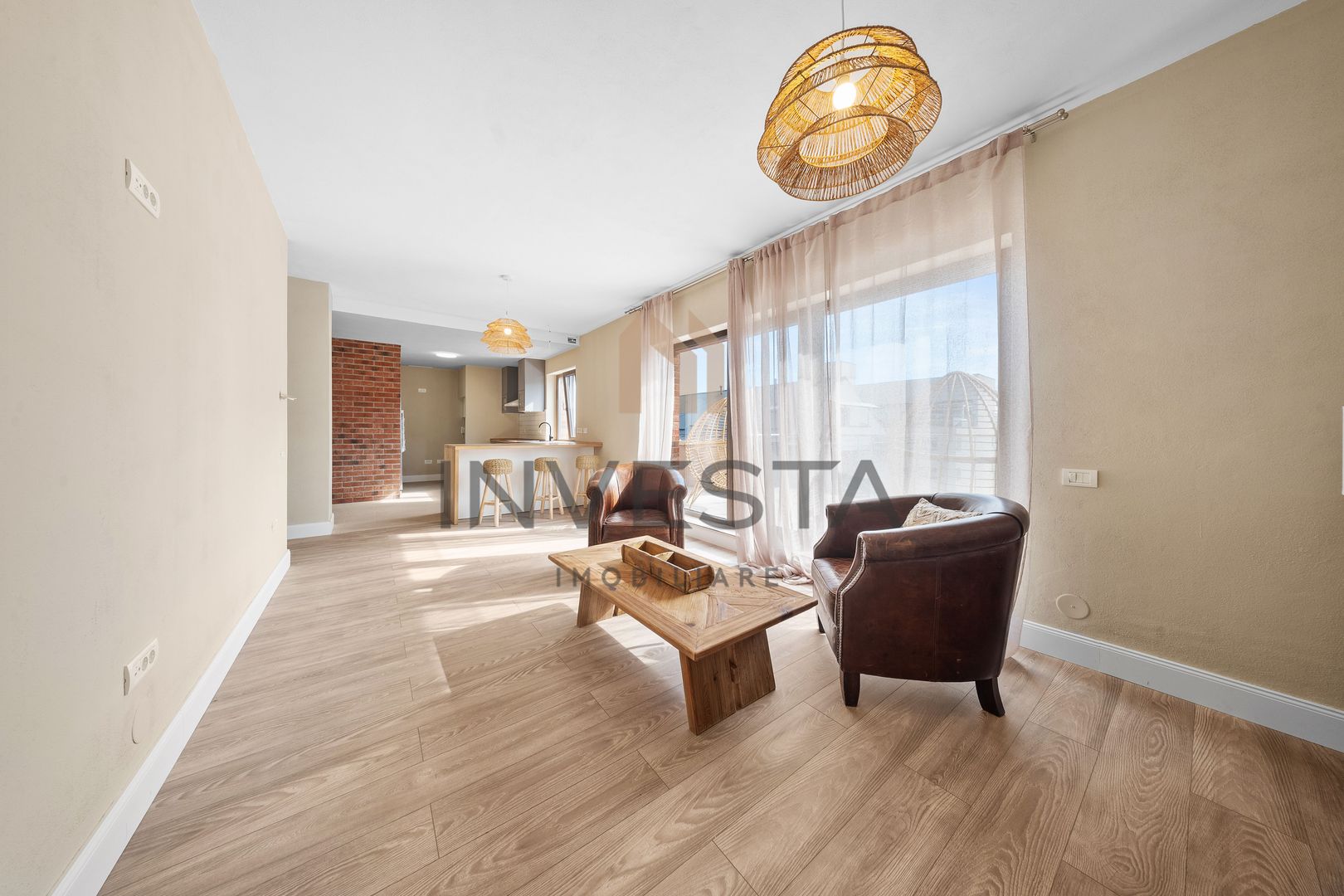 Penthouse exclusivist  cu 2 terase de 50 mp  si vedere panoramica - Poză 1