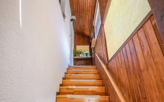 Casă individuală cu 5 camere și curte proprie - în Cisnădioara - Poză 27