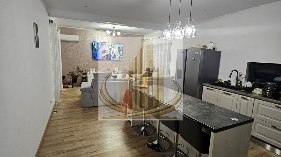 Duplex de vânzare | 160 mp utili + 50 mp terase | Garaj | Dumbravita - Poză 4