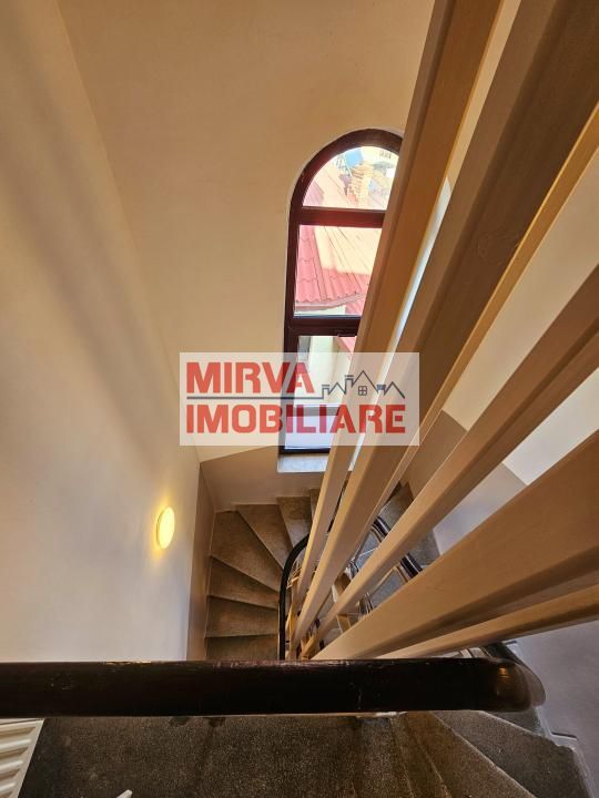 🏢 Spațiu de birouri – 5 camere, 3 băi – Mansardă vilă, Central - Poză 42