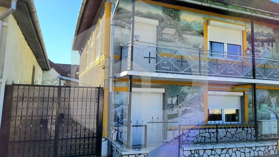 Casa in Avrig | 3 Dormitoare + Living si Bucatarie | Pivnita - Poză 3