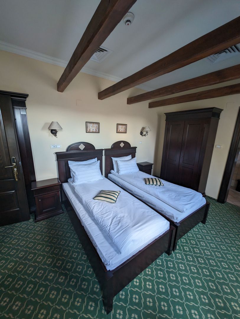 Imobil comercial P+2E+M - 28 Camere - Poză 20