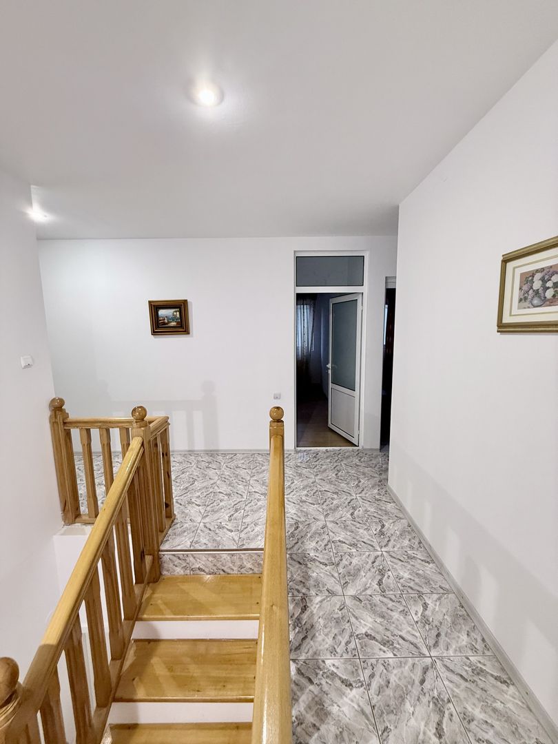 Vila în stil American - Total independentă energetic, garaj + terasă! - Poză 20