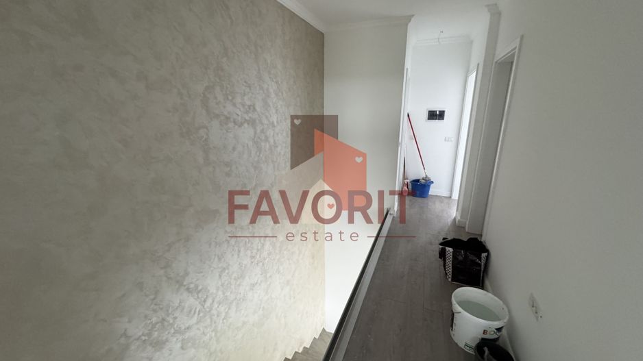 Comision 0%. Panouri si pompa de caldura. Despartit prin camera tehnica - Poză 16