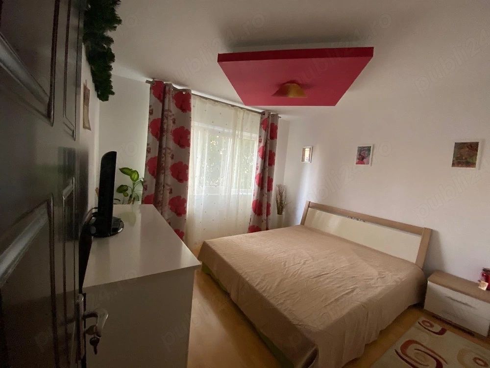 Apartament 2 camere. Decomandat. Mall Grand Arena, metrou Aparatorii Patriei. - Poză 1