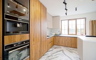 👉 Vilă spectaculoasă pe lac – Ghermănești | 573 mp | Terasă, ponton, - Poză 16