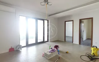Casa de închiriat cu 7 camere în zona Dimitrie Cantemir, Oradea - Poză 18