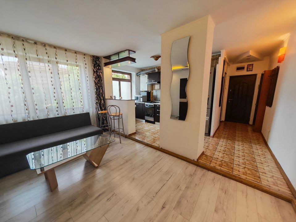 Apartament  2 camere de închiriat în Pitești zonă centrală l - Poză 7