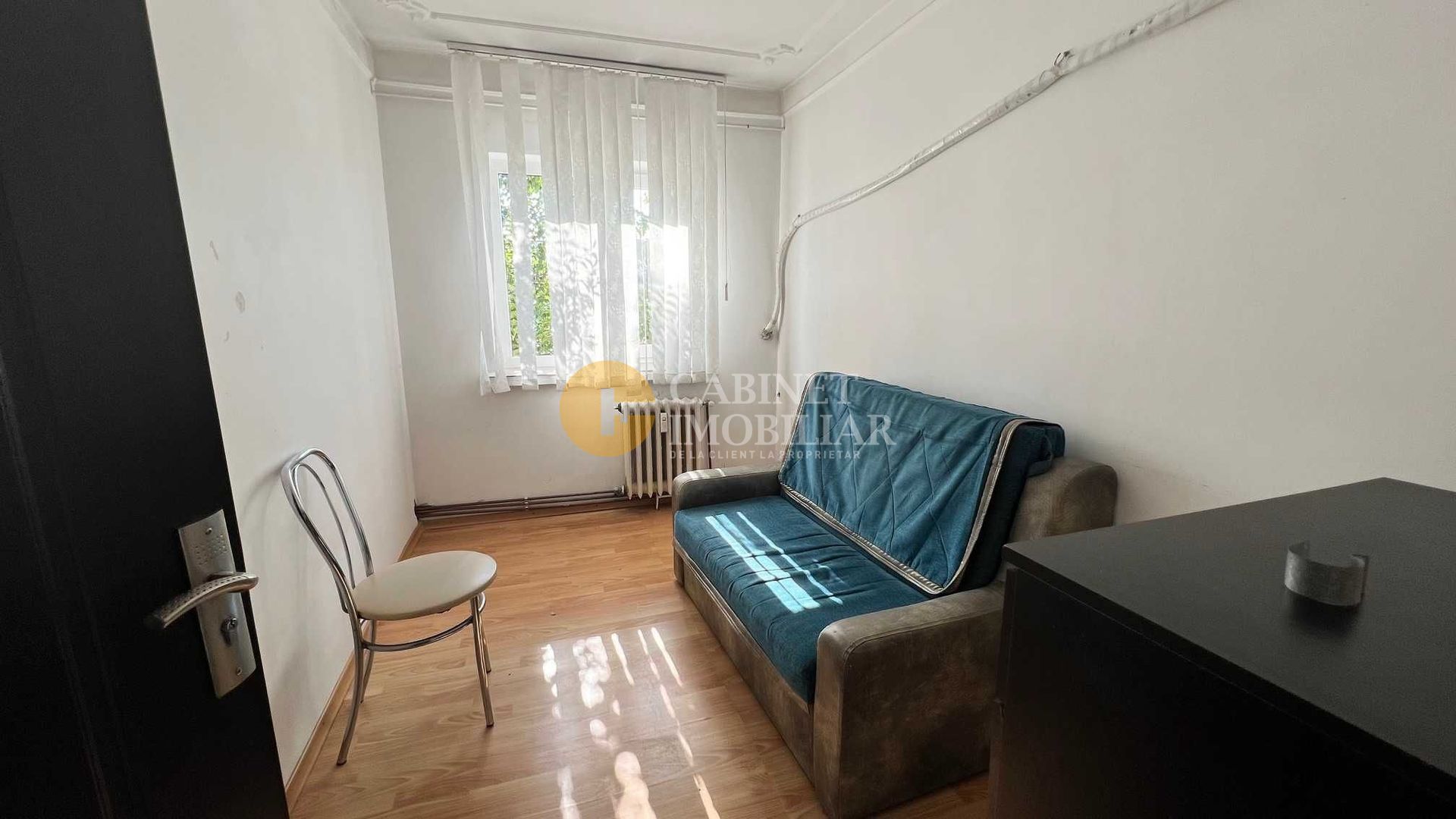 Nicolina -Apartament 3 Camere Decomandat - Bloc 1981 - Poză 3