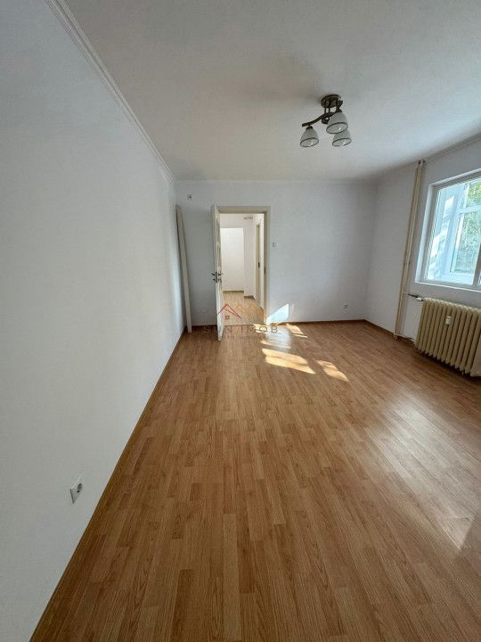 Apartament 3 camere, renovat 2024, 69 mp utili, Nord, Ploiesti - Poză 2