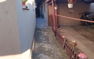 ageuropa.ro vinde casa in zona 14 Mai cu 3 cam. si teren aferent de 500mp. - Poză 8