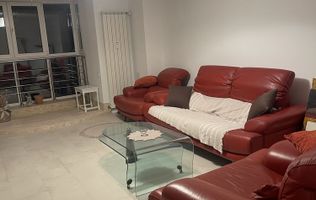 Închiriez apartament 3 camere, modern, spațios, Piața Alba Iulia , AC
