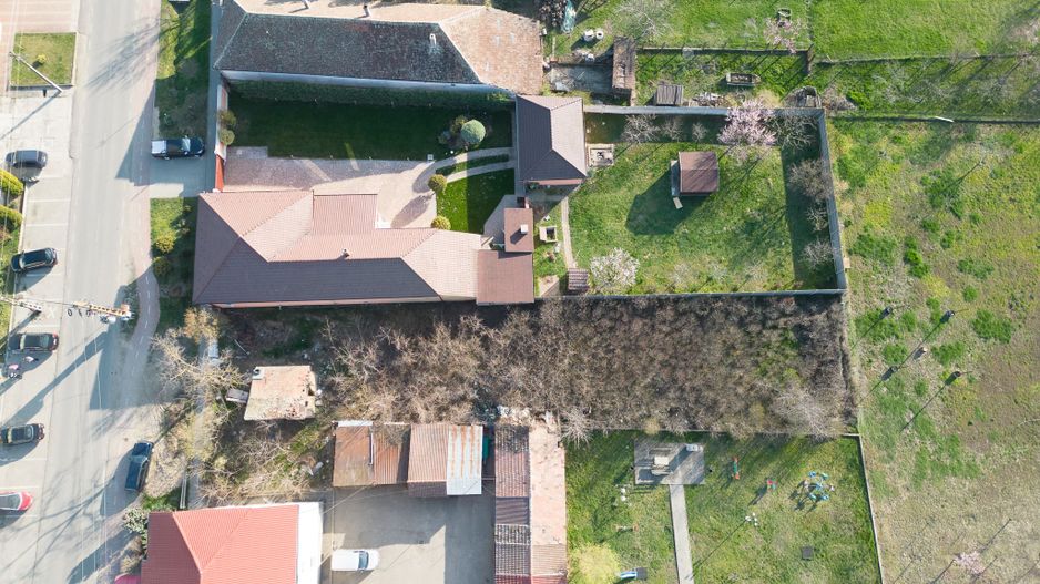 Loc de casa central de 890mp in Vladimirescu - Poză 9