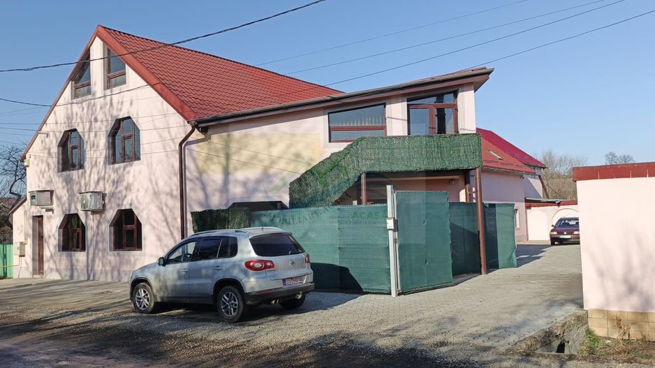 Pensiune/Unitate de cazare/Vila Burdujeni Suceava - Poză 3