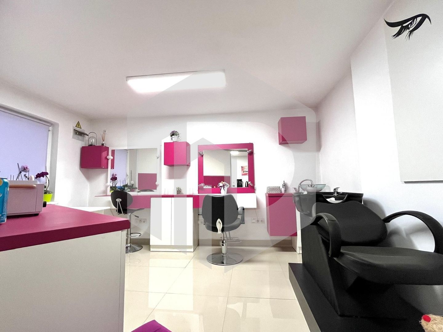 Spatiu comercial | De inchiriat | Selimbar | 40mpu | Vad excelent - Poză 1