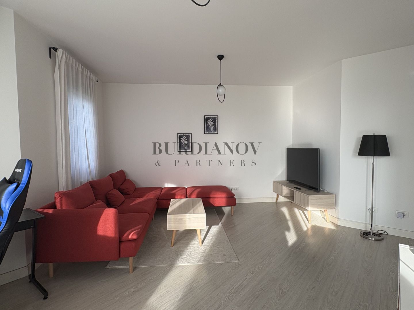Apartament cu 2 camere de închiriat - metrou Valea Ialomiței - Poză 2