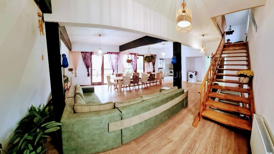INVESTITIE Vila moderna + vila la rosu, teren 1480 padure - Poză 24