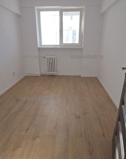 Decomandat renovat 3 camere Dna Ghica Colentina - Poză 2