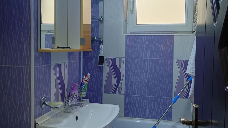 APARTAMENT DE INCHIRIAT CU 3 CAMERE, ZONA-CRAIOVITA NOUA - Poză 10