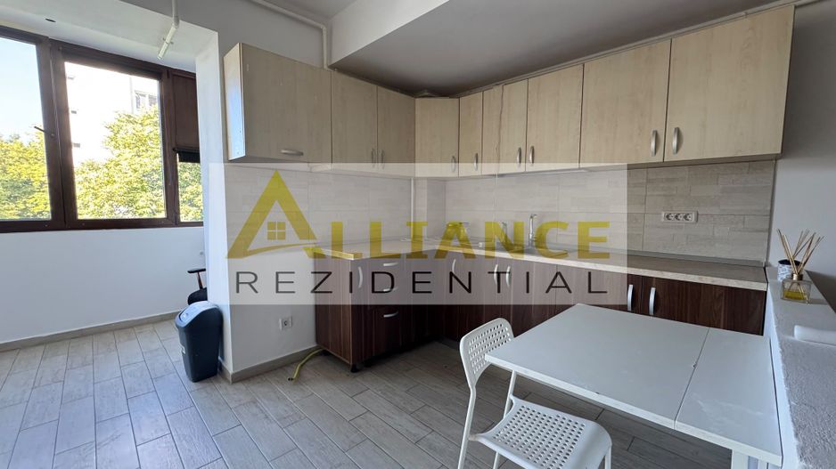 APARTAMENT DEOSEBIT CU 2 CAMERE DE VÂNZARE - Poză 9