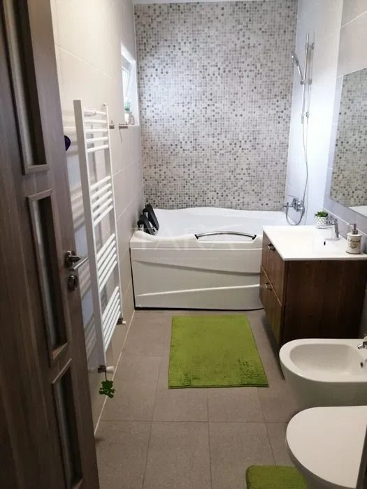 Apartament cu 3 camere de vânzare,  Central Apahida. - Poză 7