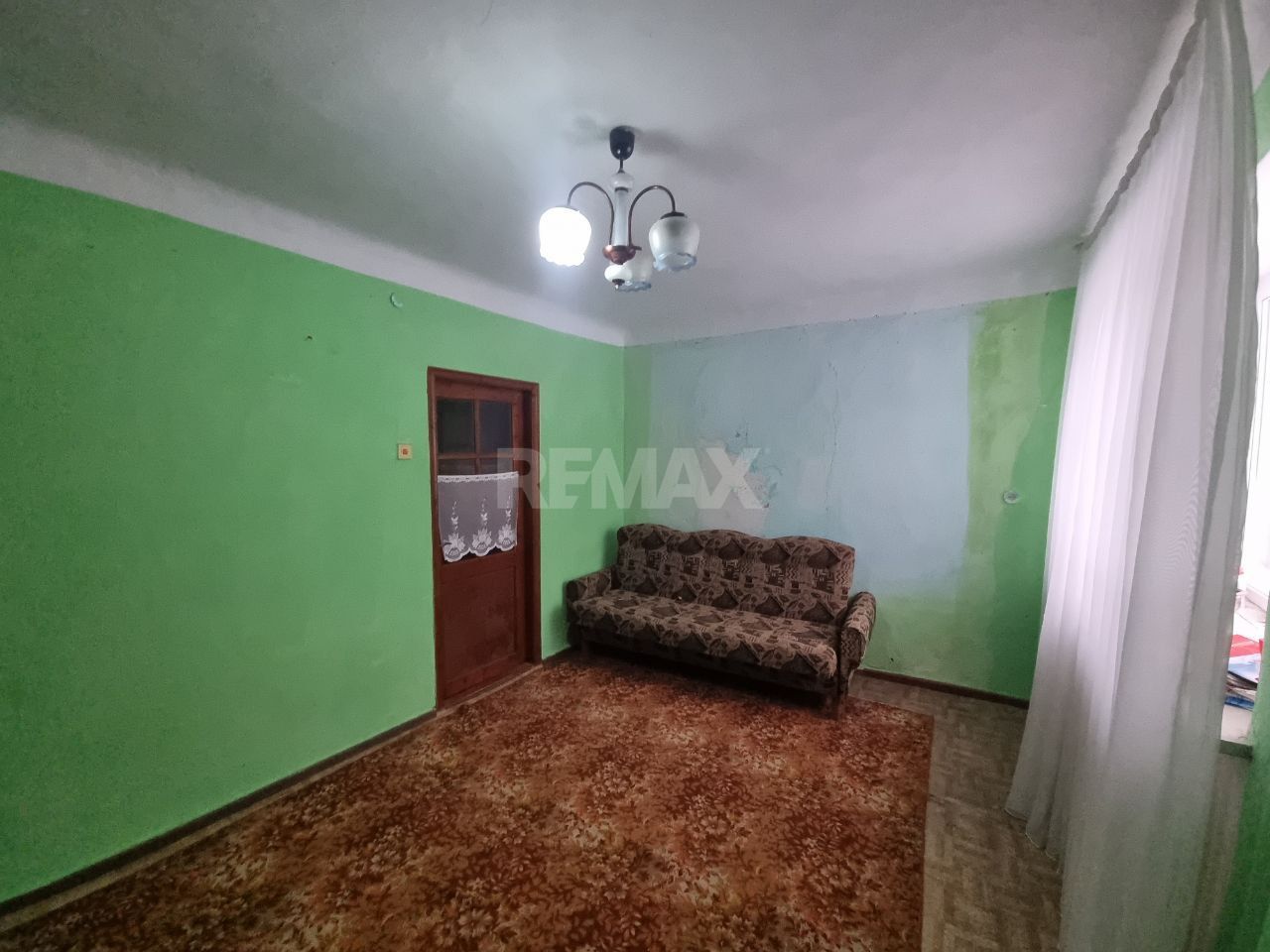 Apartament cu 3 camere, Orhei - Poză 1