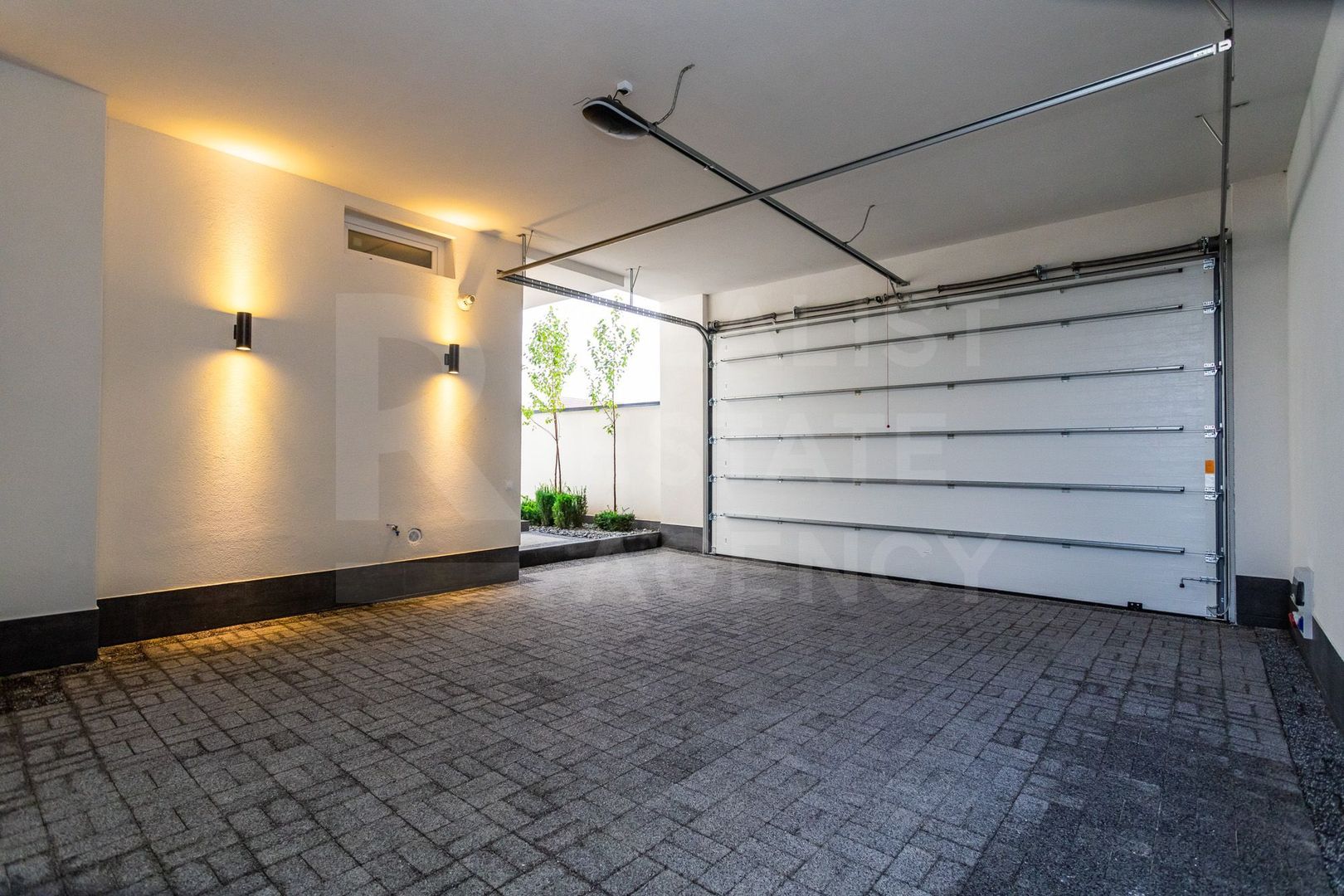 Vânzare, casă Hi-Tech, strada Sfântul Pantelimon, Tohatin - Poză 17