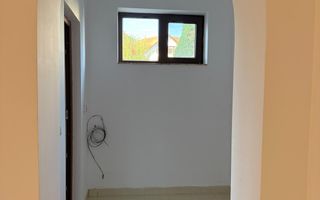 Casă 3 camere de închiriat | Șelimbăr | 95 mp | curte - Poză 5