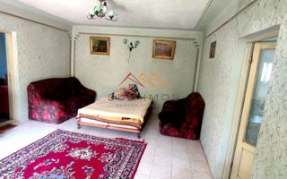 CASĂ DE VÂNZARE | 9 CAMERE | TEREN 1.000 MP | BĂICOI – ZONĂ CENTRALĂ - Poză 4