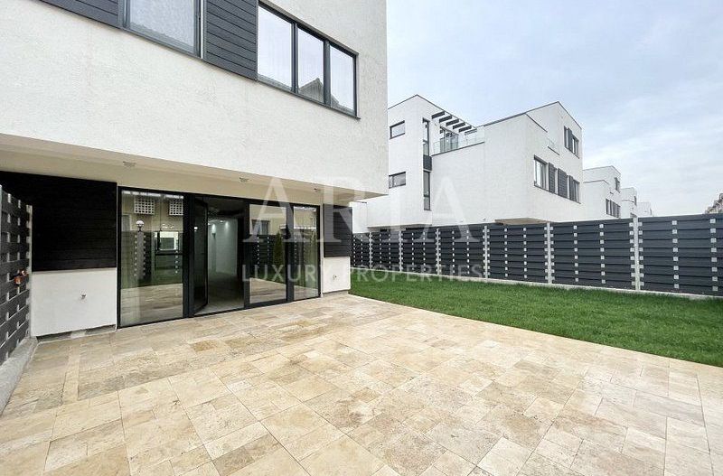 BONTON LUXURY VILLA -  FIRST RENT - LUXURY GATED COMMUNITY - Poză 2