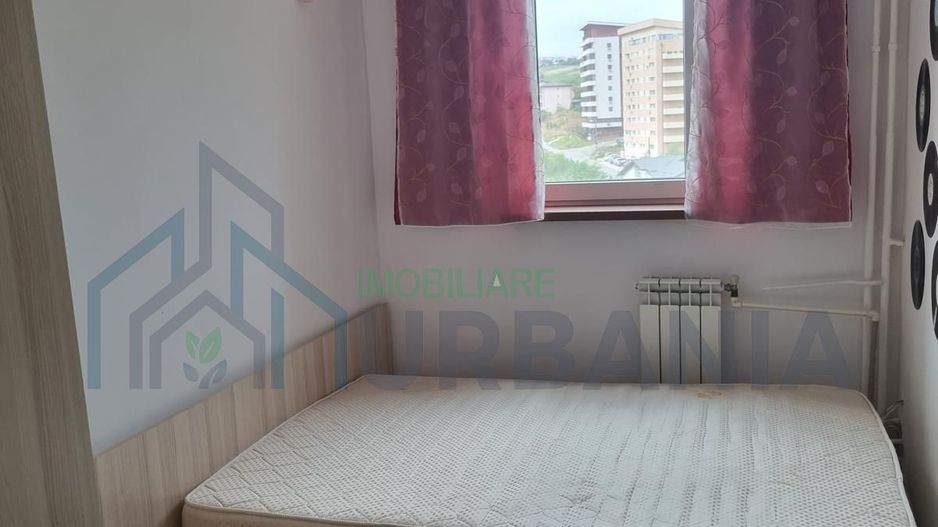 Apartament cu trei camere decomandat Păcurari lângă Alfa Bank - Poză 3