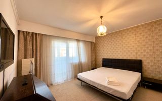 Închiriere apartament 3 camere – Calea Dorobanților-Parcare exterioară - Poză 6