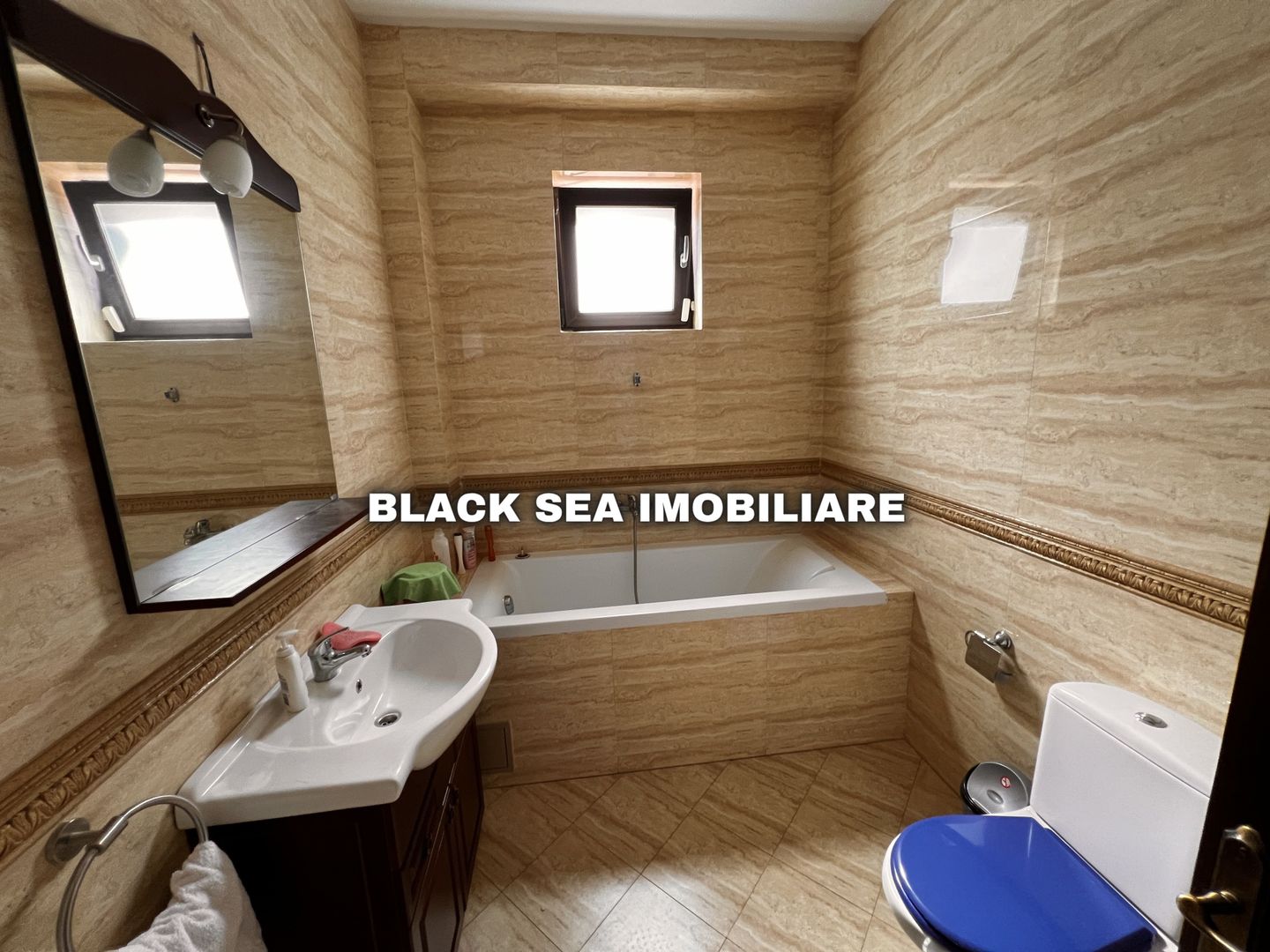 Vila P+1 de 5 camere l Mamaia Nord - Deschidere 23M l Teren 1564MP - Poză 17