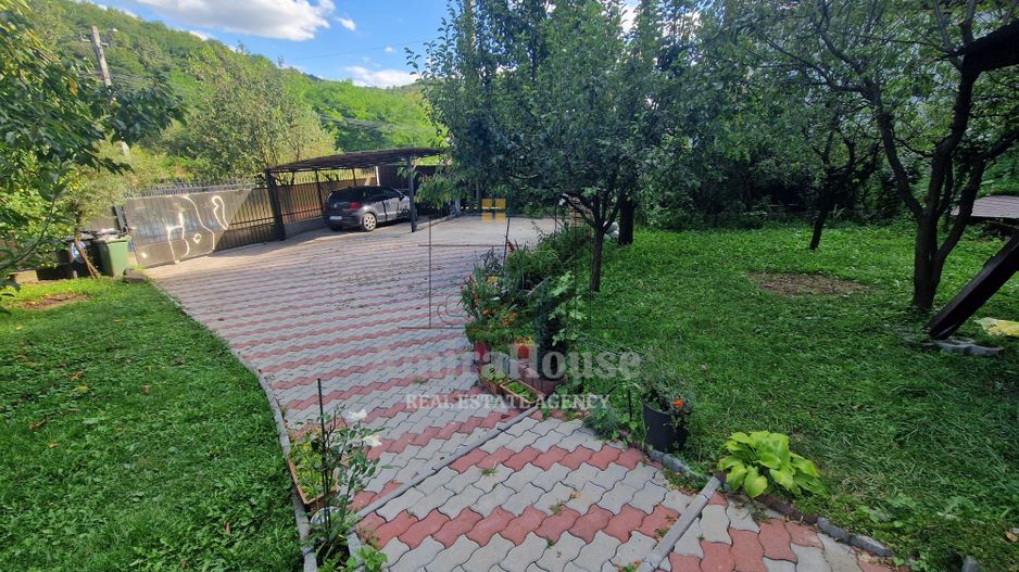 Casa individuala, teren 1.300 mp, Floresti zona str Tautului - Poză 17