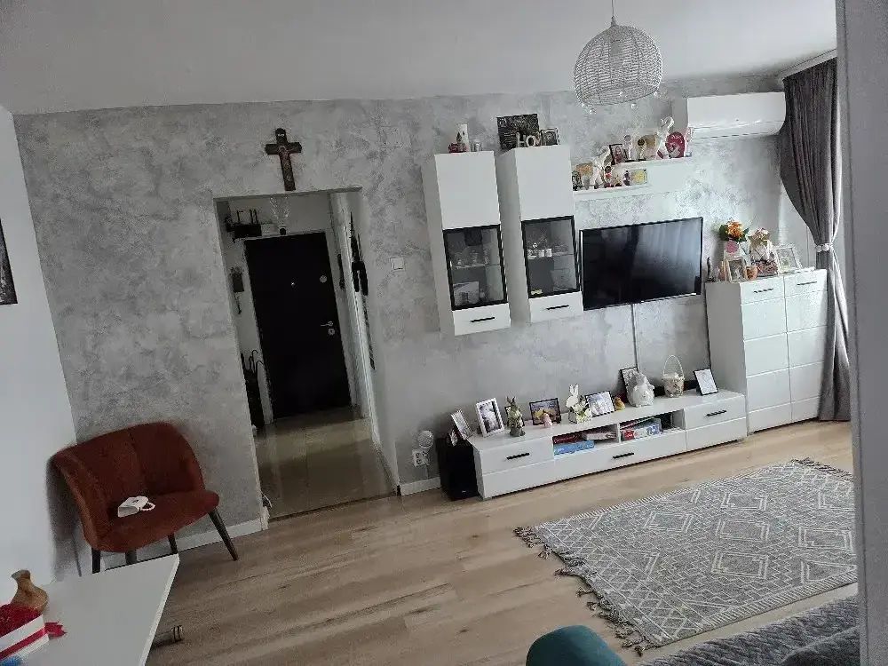 De vanzare apartament 2 camere Sos Pantelimon - Poză 1
