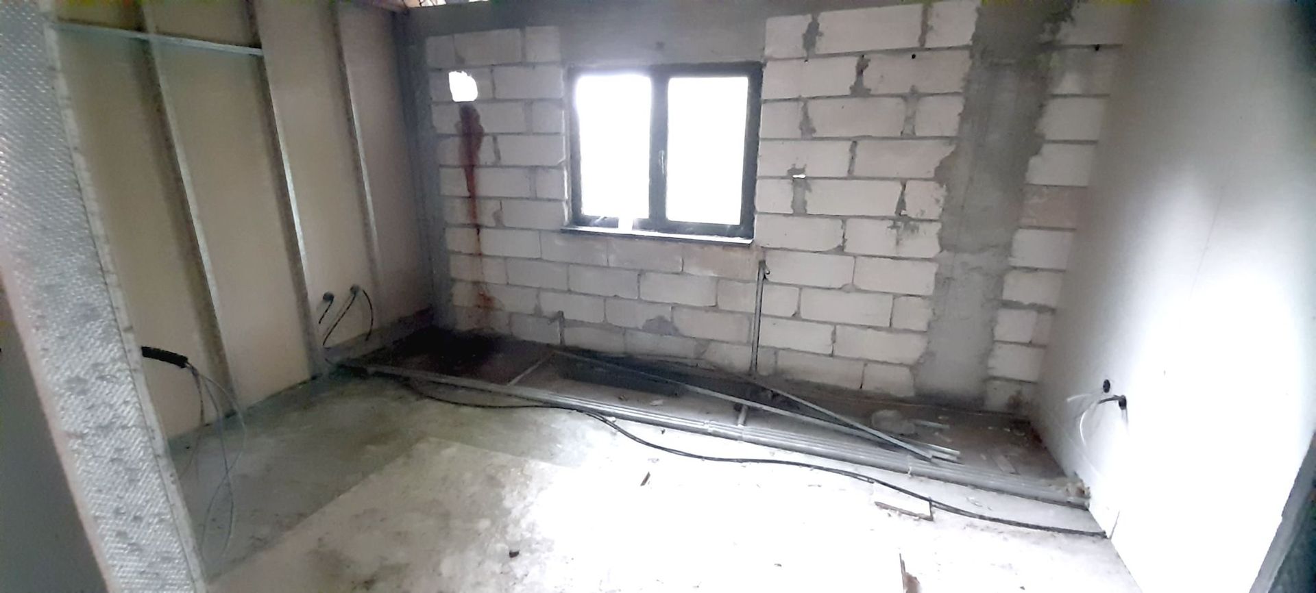 Casă şi spaţiu multifuncţional, bar, sală de evenimente în Brătuleşti - Poză 6