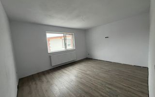 Apartament 3 camere, zona Turnisor - Poză 1
