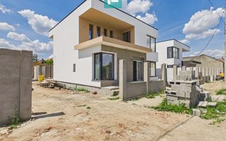 Casă deosebită în Parneava – Strada Griviței - Poză 2