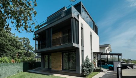 Vila SUPERBA Langa Padure || Spa & Design Modern